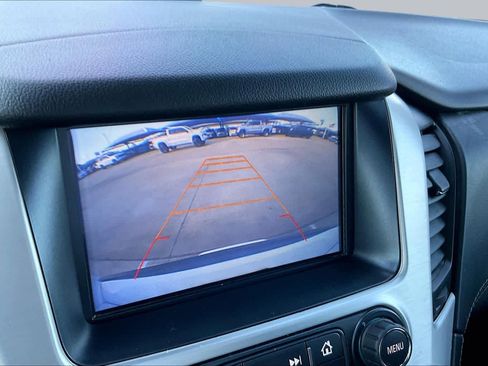 Used 2017 GMC Yukon SLT w/ HD Trailering Package RWD image 26
