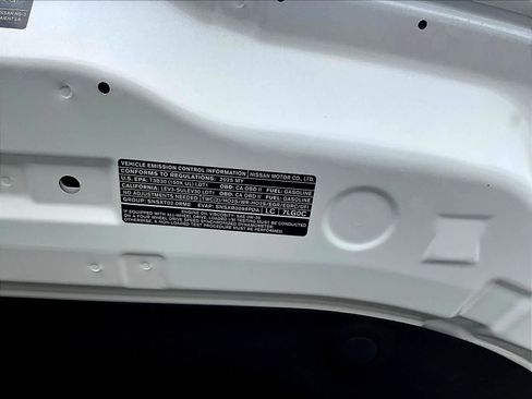 Used 2025 Nissan Kicks SR w/ SR Premium Package image 35