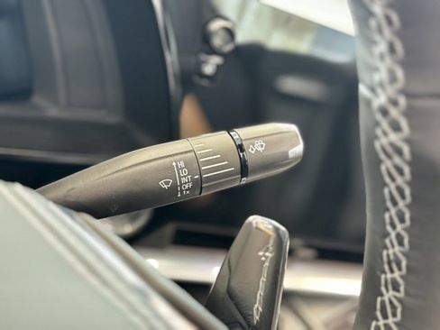 Used 2025 Chevrolet Corvette Stingray image 21