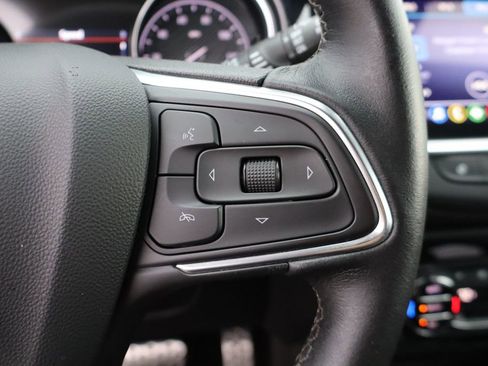 Used 2023 Buick Encore GX Select w/ Sport Touring Package image 15