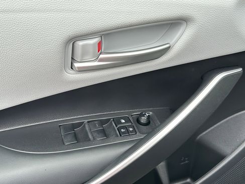 Used 2024 Toyota Corolla SE FWD image 16
