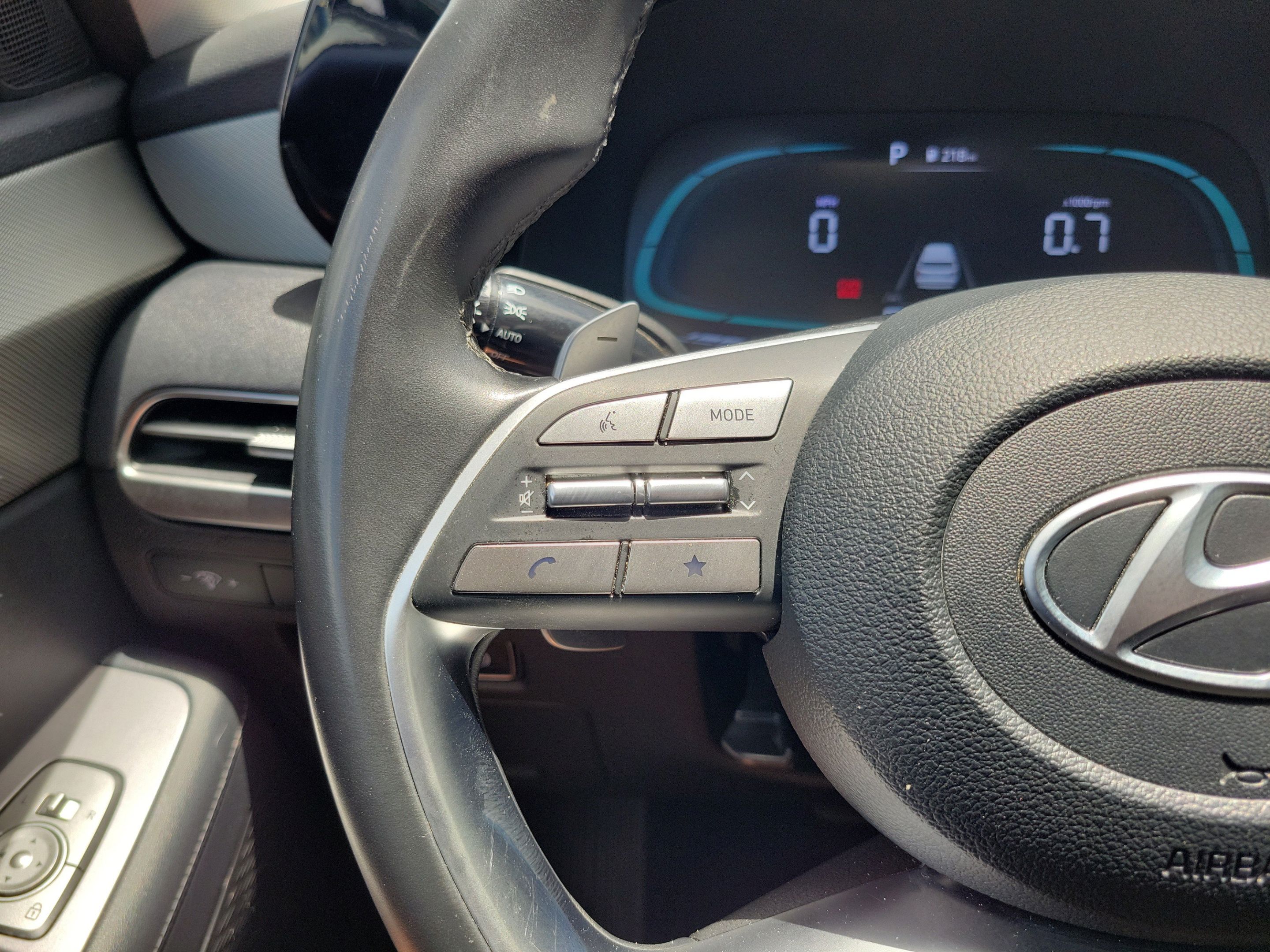 Used 2024 Hyundai Palisade SEL FWD image 21