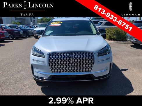 Certified 2025 Lincoln Corsair AWD w/ Equipment Group 101A image 2