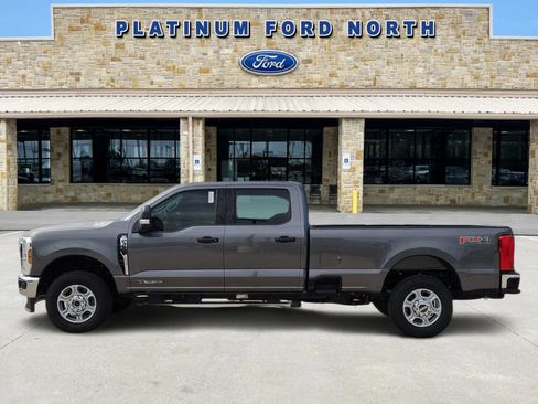 New 2026 Ford F350 XLT image 3