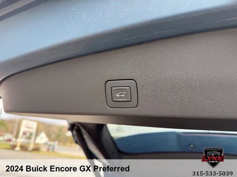 Used 2024 Buick Encore GX Preferred AWD/4WD image 41