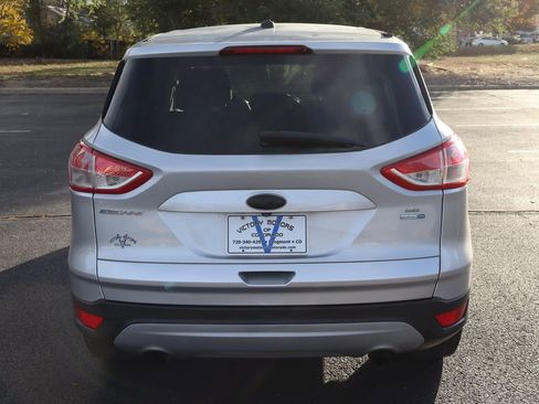 Used 2014 Ford Escape SE image 6