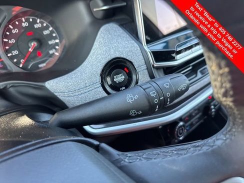 Used 2024 Jeep Compass Latitude image 20