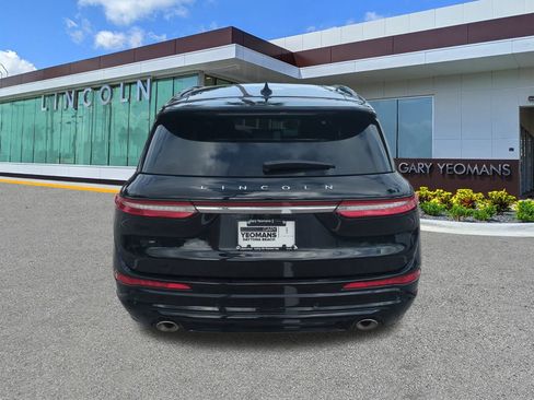 Used 2025 Lincoln Corsair Grand Touring image 6