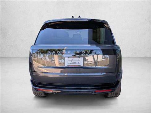 New 2026 Land Rover Range Rover Long Wheelbase SE image 7