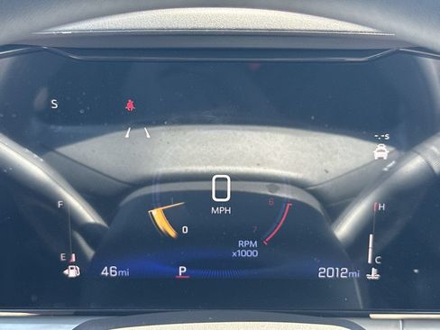Used 2026 Chevrolet Trax LT FWD image 23