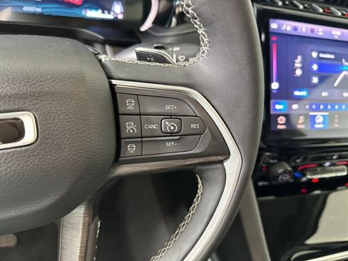 Used 2023 Jeep Grand Cherokee 4WD 4xe image 19