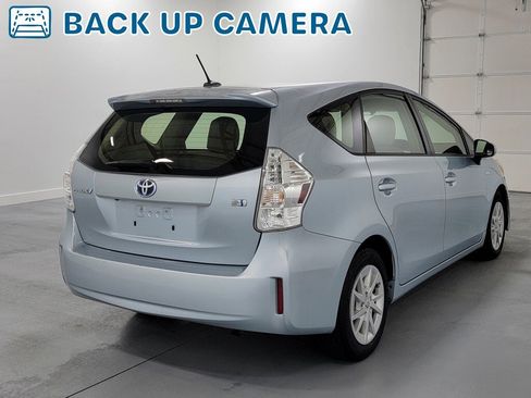 Used 2012 Toyota Prius V Three FWD image 9