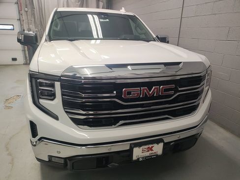 New 2026 GMC Sierra 1500 SLT w/ SLT Premium Plus Package AWD/4WD image 6