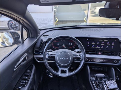 Used 2023 Kia Sportage X-Line AWD/4WD image 3