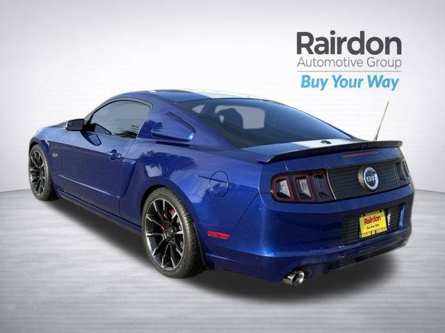 Used 2014 Ford Mustang GT Premium w/ Comfort Package RWD image 5