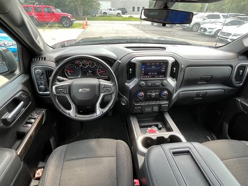 Used 2021 Chevrolet Silverado 1500 RST AWD/4WD image 6
