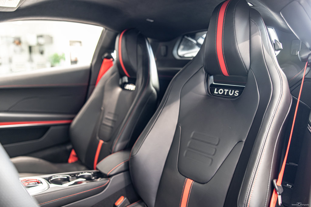 New 2027 Lotus Emira SE RWD image 17