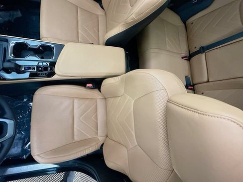 Used 2025 Lexus NX 350 AWD w/ Cold Area Package image 21