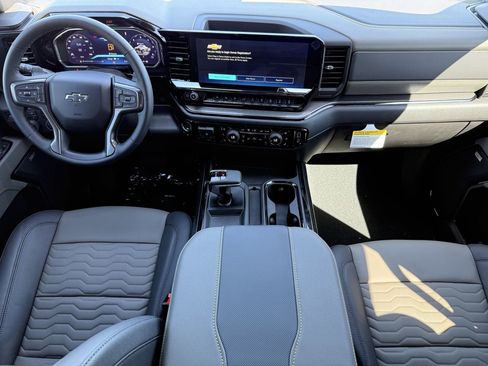New 2026 Chevrolet Silverado 1500 ZR2 image 8