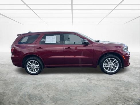 Used 2023 Dodge Durango GT image 3