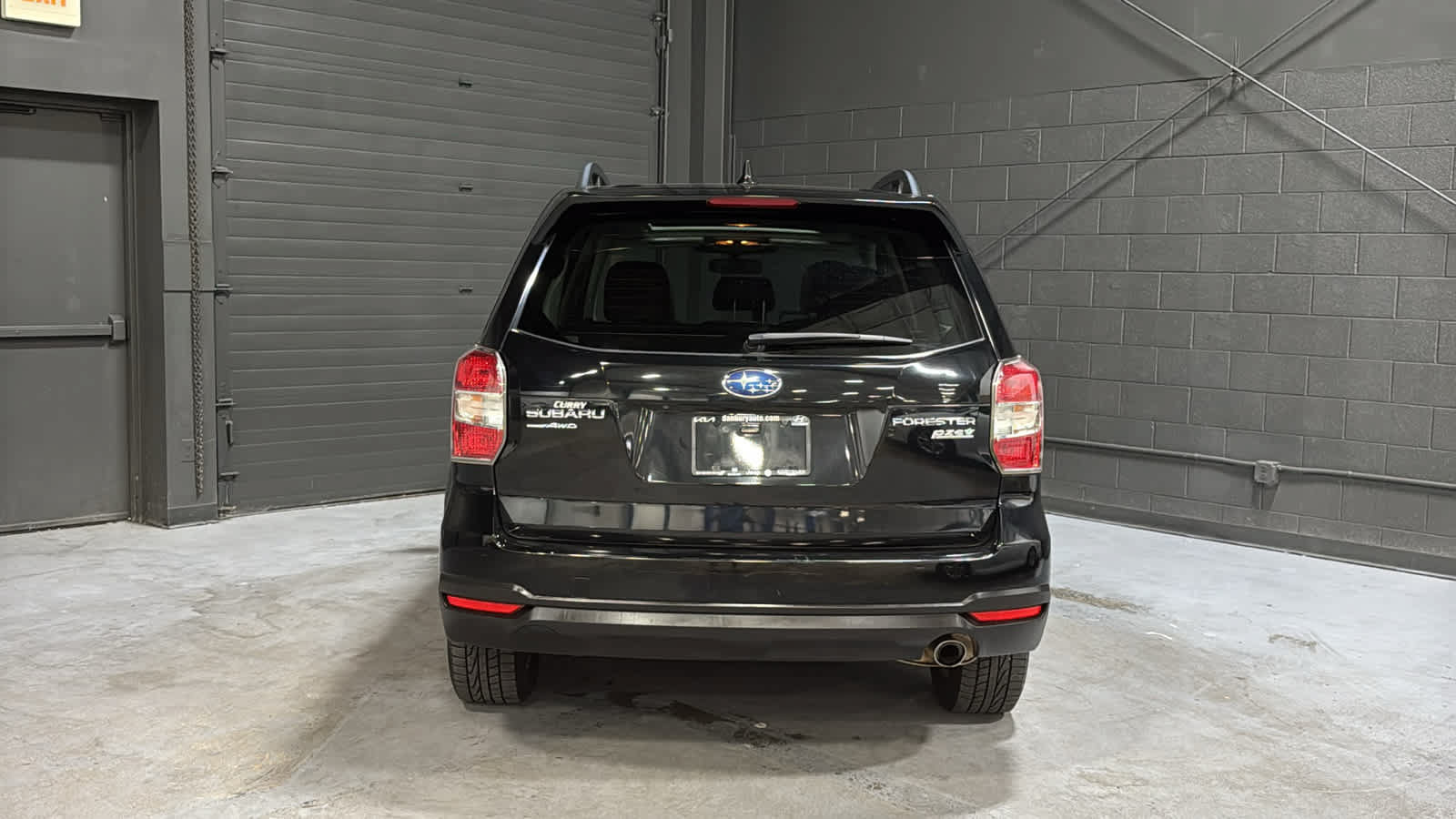 Used 2016 Subaru Forester 2.5i Limited AWD/4WD image 5