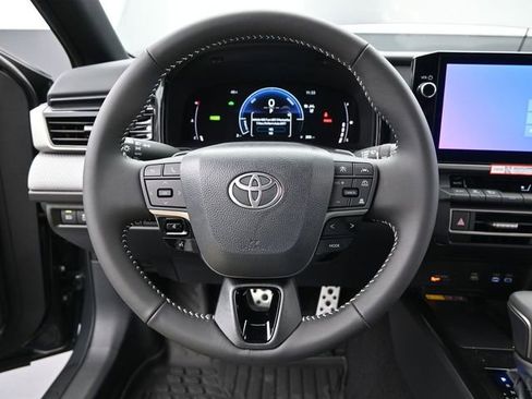 New 2026 Toyota Camry SE w/ Multimedia Upgrade Package image 5