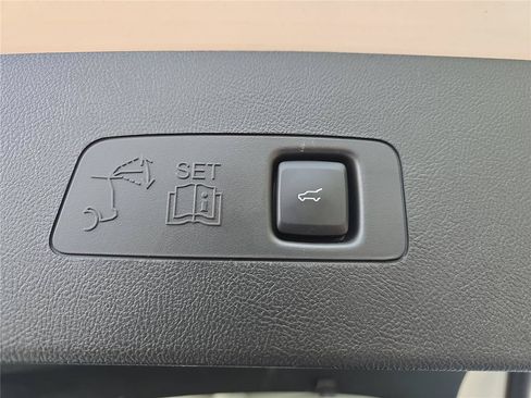 Certified 2023 Lincoln Corsair FWD image 27