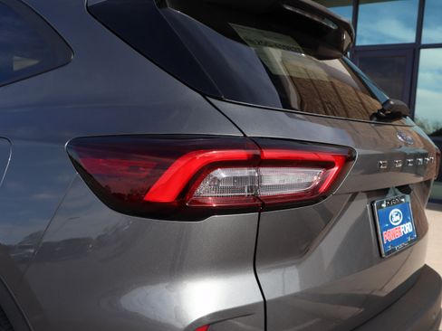 New 2026 Ford Escape ST-Line w/ Tech Pack #1 image 18