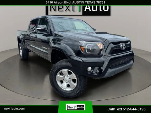 Used 2015 Toyota Tacoma 4x4 Double Cab w/ TRD Sport Package image 2