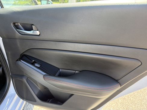 Used 2023 Nissan Altima 2.5 SR image 28