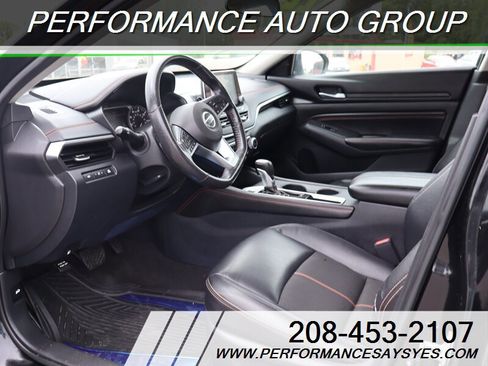 Used 2022 Nissan Altima 2.5 SR FWD image 18