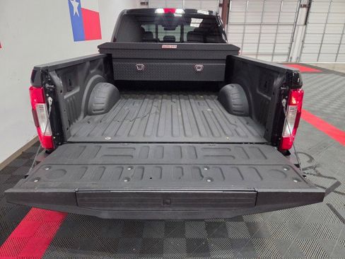 Used 2019 Ford F250 Lariat w/ Lariat Ultimate Package image 30