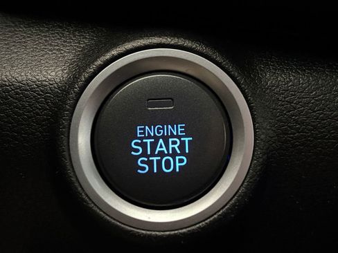 Used 2023 Hyundai Kona SEL image 17