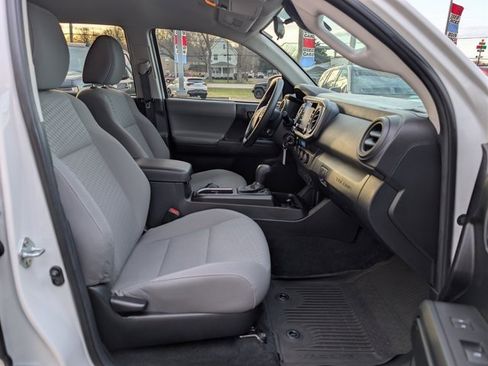 Used 2021 Toyota Tacoma SR image 12