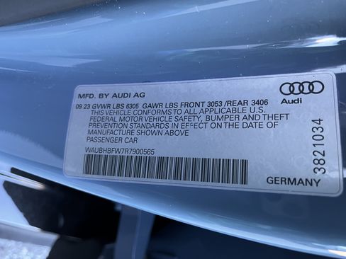 Used 2024 Audi RS e-tron GT w/ Carbon Performance Package image 27