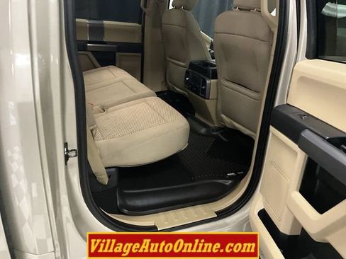 Used 2018 Ford F150 XLT w/ Equipment Group 302A Luxury image 35