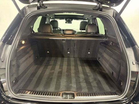 Used 2025 Mercedes-Benz GLE 450e 4MATIC image 30