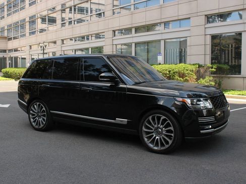 Used 2017 Land Rover Range Rover Long Wheelbase Autobiography AWD/4WD image 2