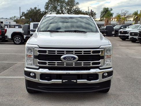 Used 2023 Ford F250 XLT image 2