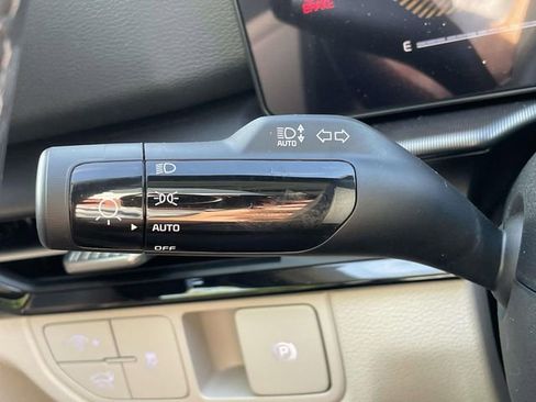 New 2026 Kia Sportage EX image 29