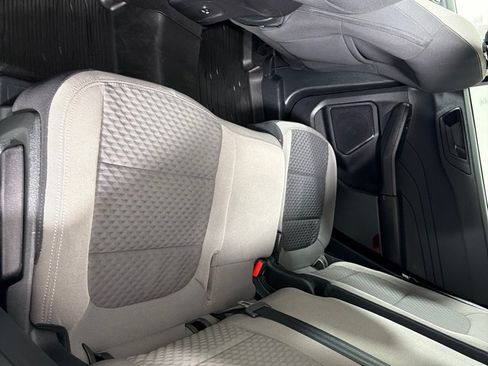 Used 2022 Ford Escape SE FWD image 19