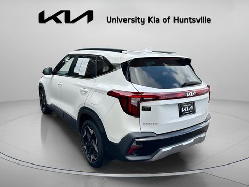 Used 2024 Kia Seltos EX FWD image 6