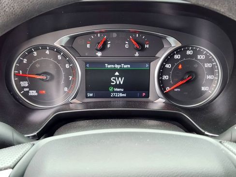 Used 2025 Chevrolet Blazer LT AWD/4WD image 18