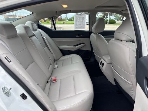 Used 2022 Nissan Altima 2.5 SL FWD image 35