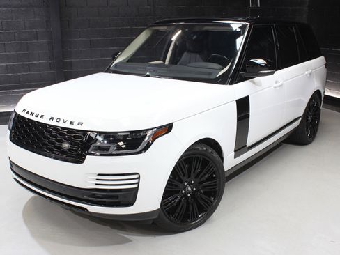 Used 2021 Land Rover Range Rover Westminster Edition image 5
