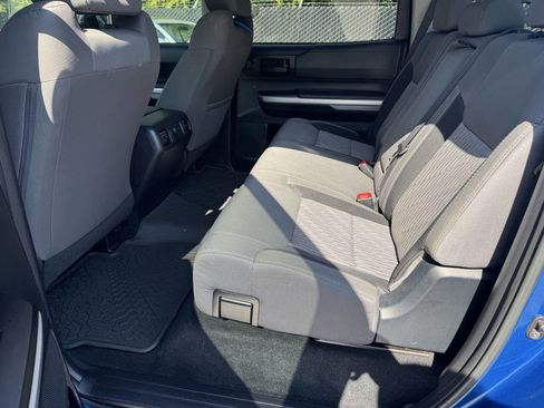 Used 2017 Toyota Tundra SR5 image 12