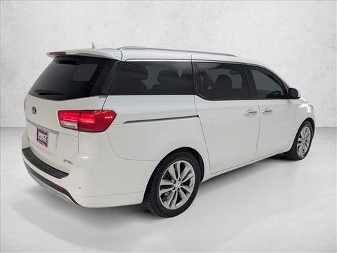 Used 2016 Kia Sedona SX Limited FWD image 5