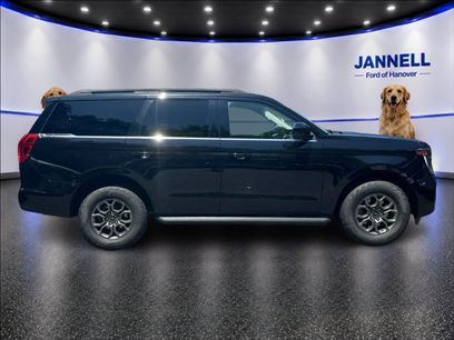 Used 2025 Ford Expedition Active