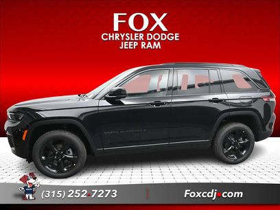 New 2026 Jeep Grand Cherokee Limited w/ Limited Altitude Package