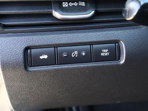 Used 2024 Nissan Altima 2.5 SR image 21